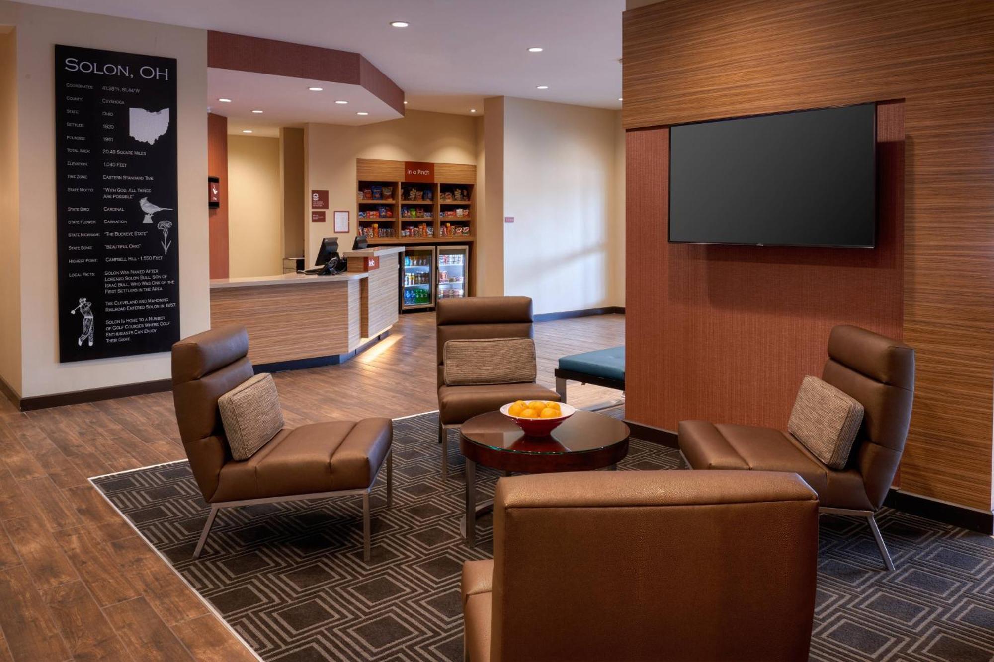 Towneplace Suites By Marriott Cleveland Solon Εξωτερικό φωτογραφία
